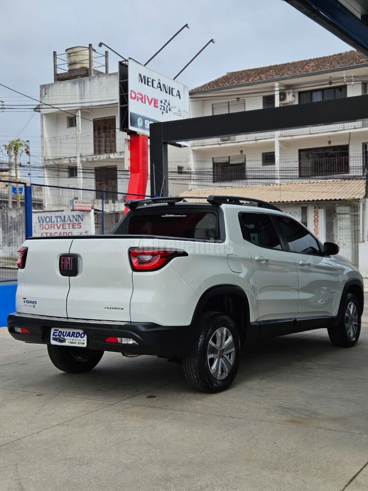Fiat Toro Freedom 1.8 16V Flex Aut. - foto 12
