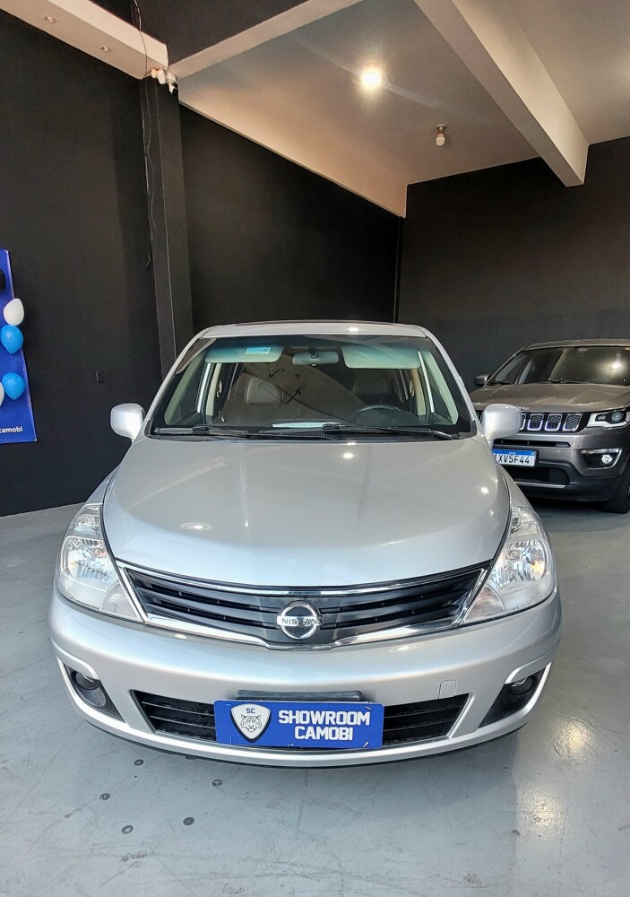 Nissan Tiida Sl 1.8 16V Flex Mec - foto 2